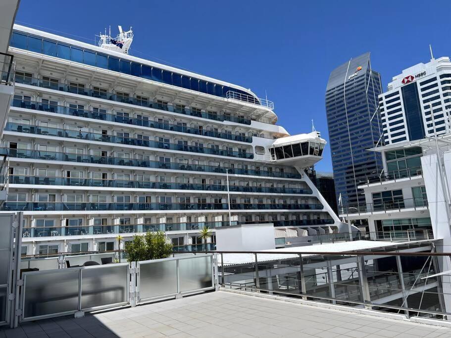 Seaview Waterfront Hotel Apt オークランド エクステリア 写真