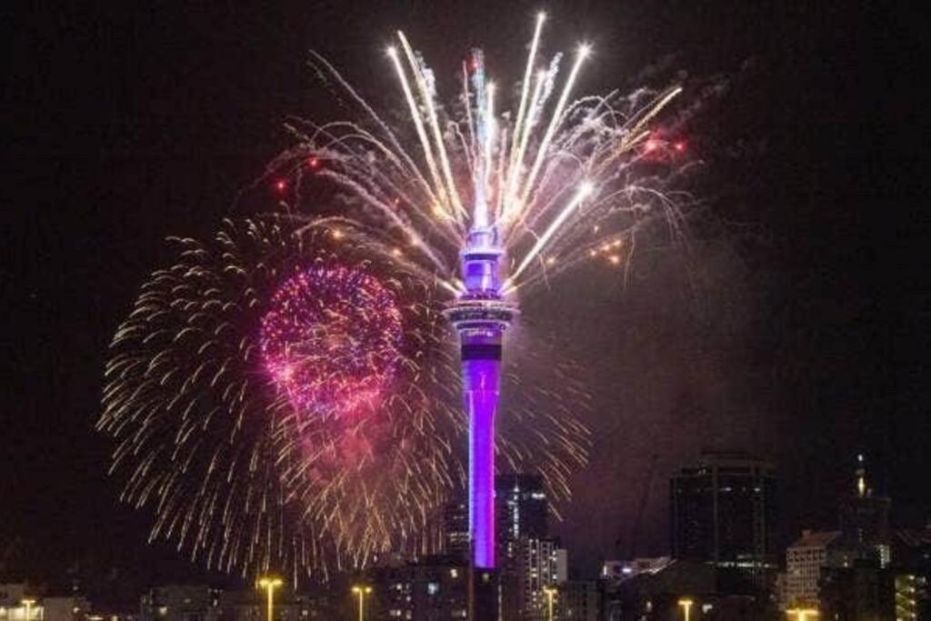 Seaview Waterfront Hotel Apt オークランド エクステリア 写真