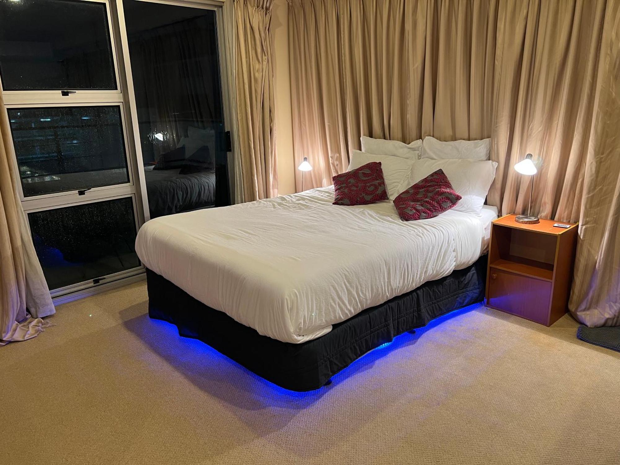 Seaview Waterfront Hotel Apt オークランド エクステリア 写真