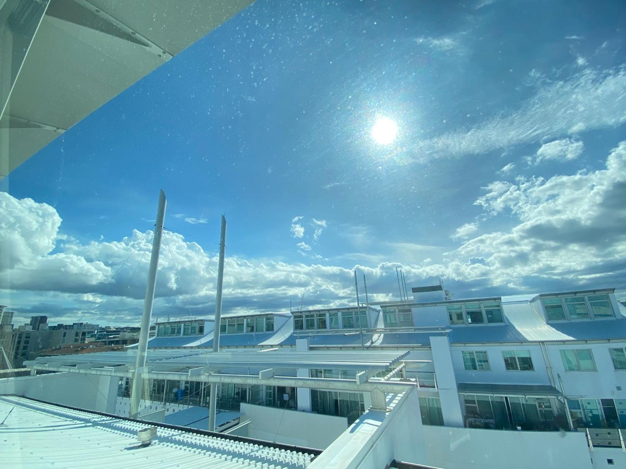 Seaview Waterfront Hotel Apt オークランド エクステリア 写真